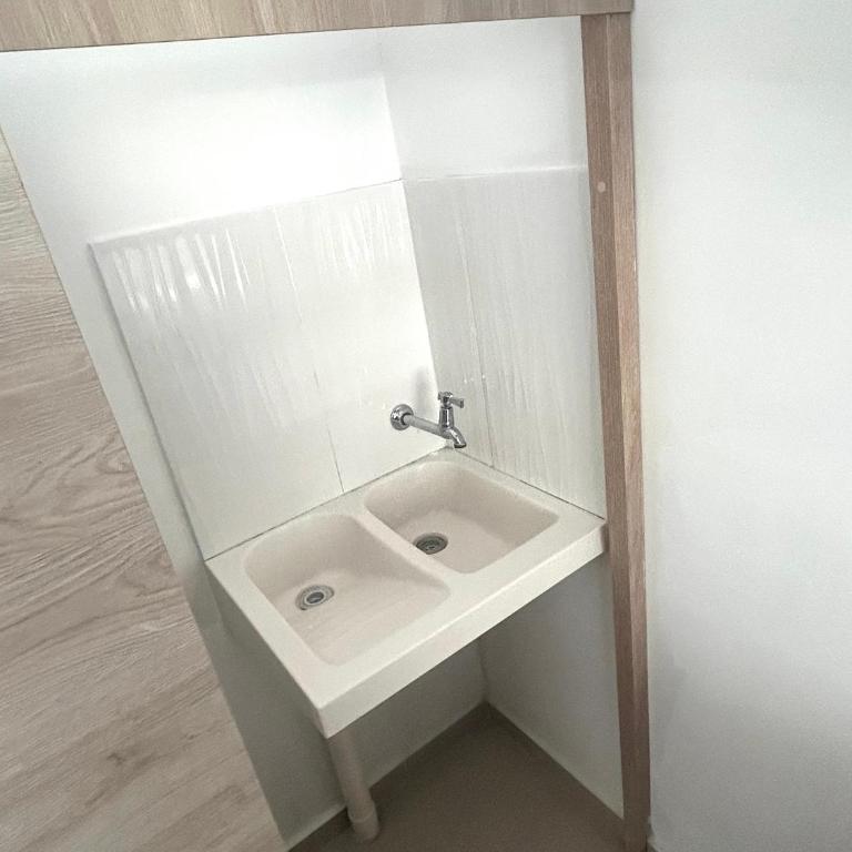 Apartahotel Centro Comercial San Gil Plaza - Three-Bedroom Apartment - 14