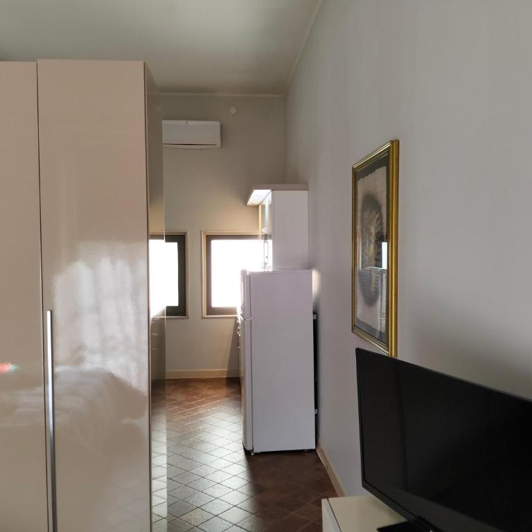 Verso Oriente - Budget Double Room - 6