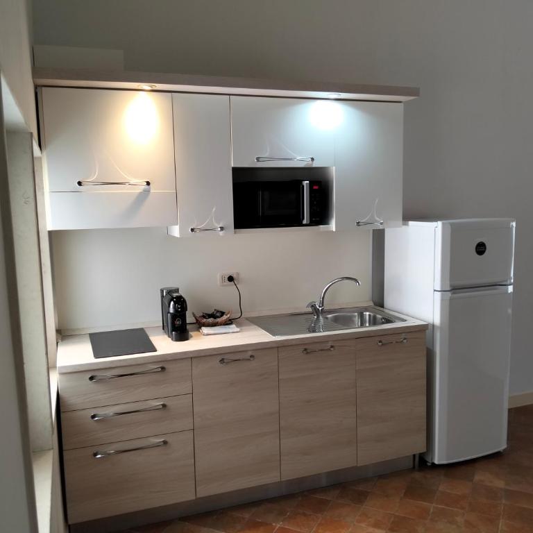 Verso Oriente - Budget Double Room - 5