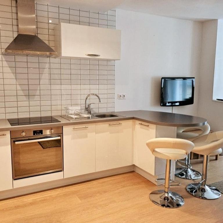 Duplex moderne avec vue montagne - Two-Bedroom Apartment with Mountain View - 3