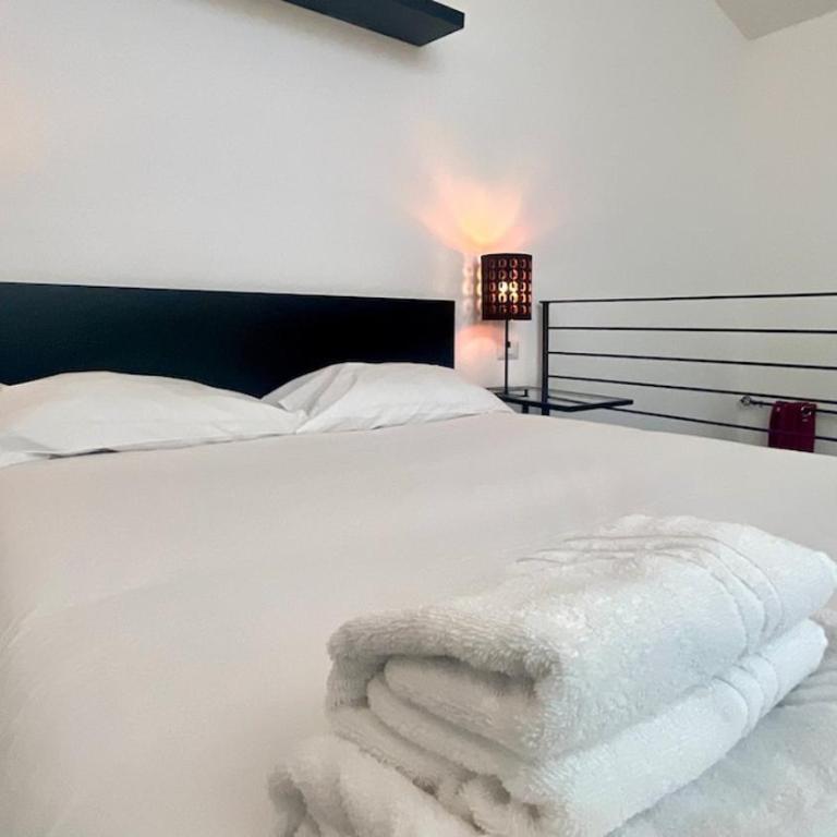 Vimercati 17 - Modern Loft - Precotto Bicocca - Appartamento con 1 Camera da Letto - 16