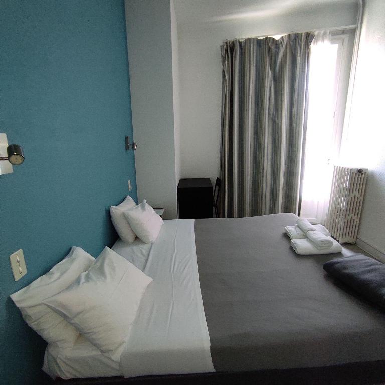 Hôtel De La Gare Nantes Station Hotel Nantes - Chambre Double avec Balcon - 1