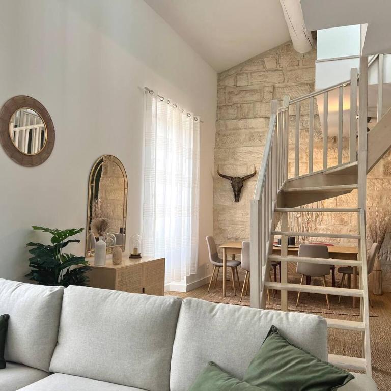 Duplex de charme, hyper centre, place des Carmes - Apartamento de 1 dormitorio - 1