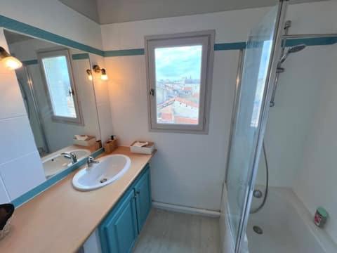 Duplex de charme, hyper centre, place des Carmes - Apartamento de 1 dormitorio - 11