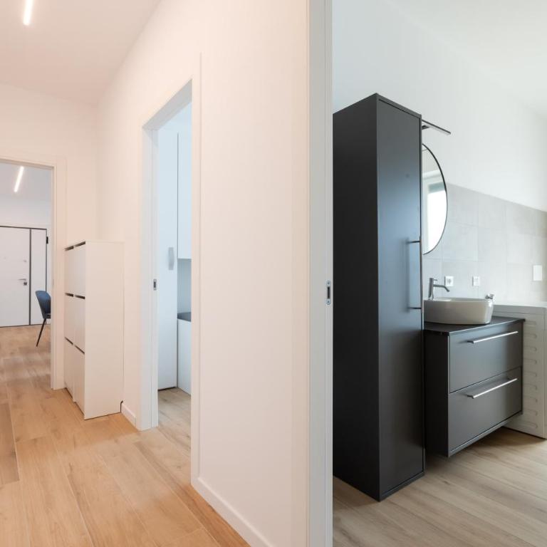 Elegance Apartment - Appartamento Standard con 2 Camere da Letto - 22