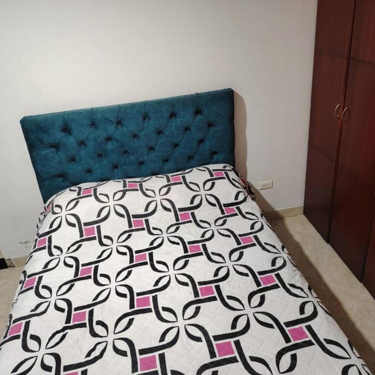 Comfortable and comfortable apartment - Two-Bedroom Apartment - 4