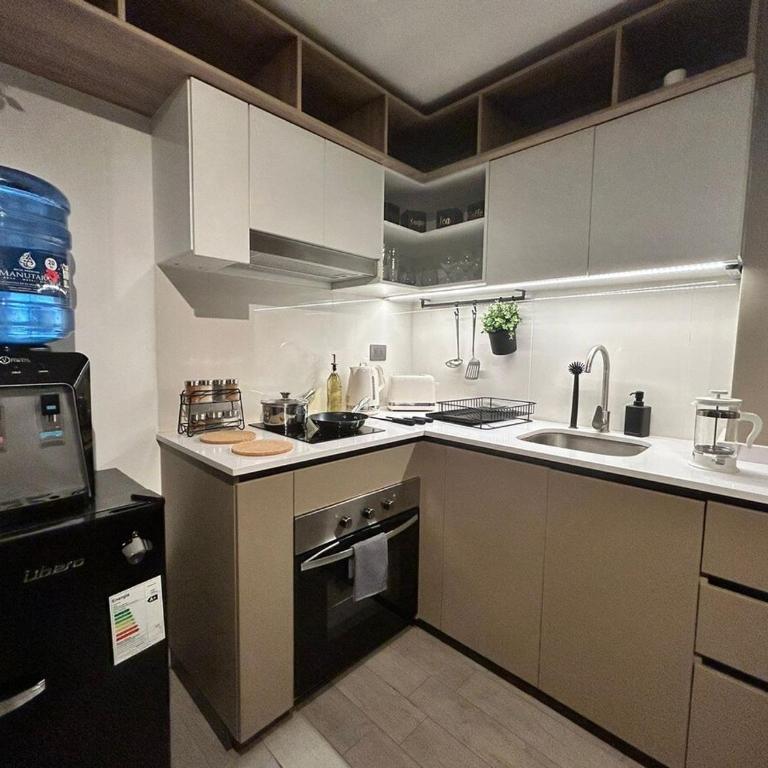 Santa Elvira, 2 blocks from Irarrazaval Metro, Providencia, Ñuñoa, 13th Floor - Apartamento de 2 dormitorios - 4