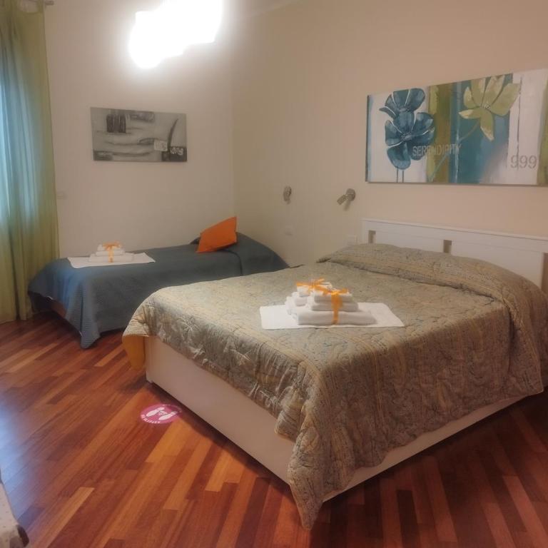 Residenza Piazza Moro - Camera Tripla con Bagno Privato - 15