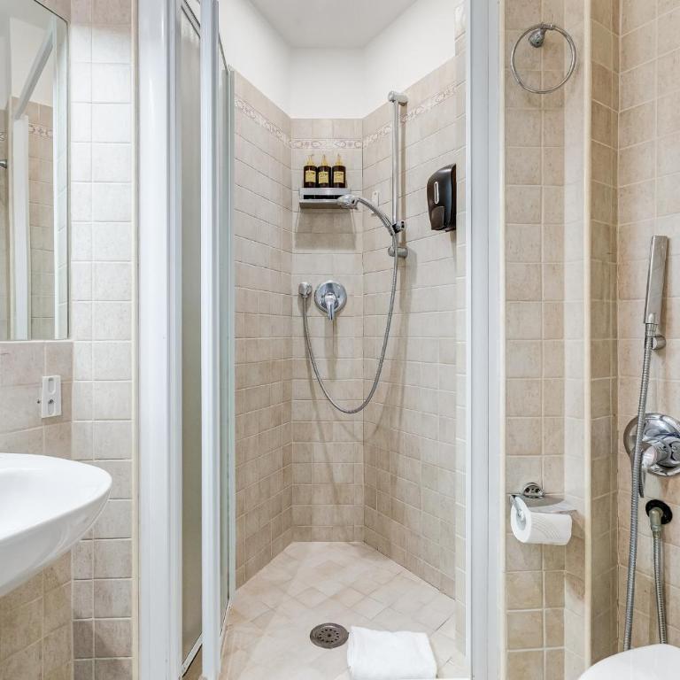 VIVILO COLLECTION - Marche 54 Apart 4bdr - Close to Via Veneto - Appartamento Deluxe con 4 Camere da Letto - 20