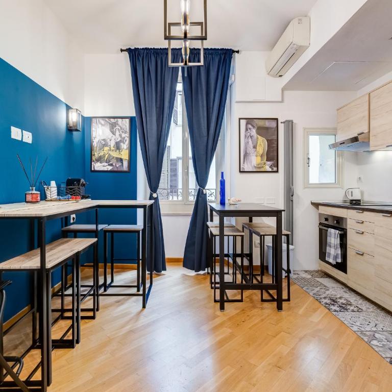 VIVILO COLLECTION - Marche 54 Apart 4bdr - Close to Via Veneto - Appartamento Deluxe con 4 Camere da Letto - 90