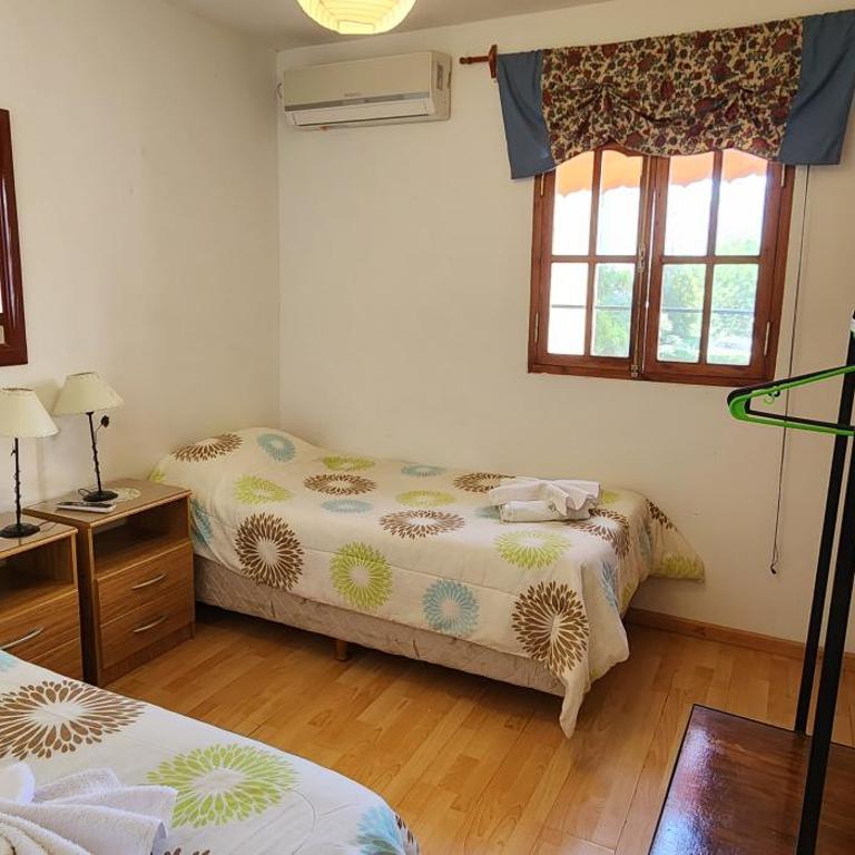 Sayta Hostal - Habitación Doble con baño - 1 o 2 camas - 2