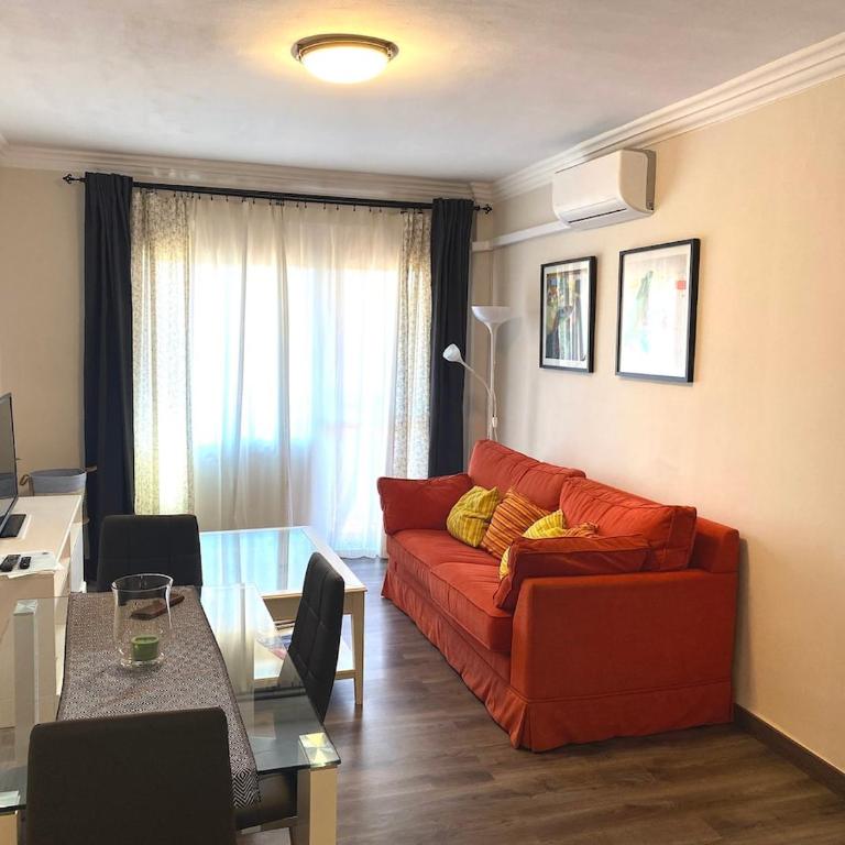 Apartment, 3 bedrooms, downtown - Three-Bedroom Apartment with Balcony - 13