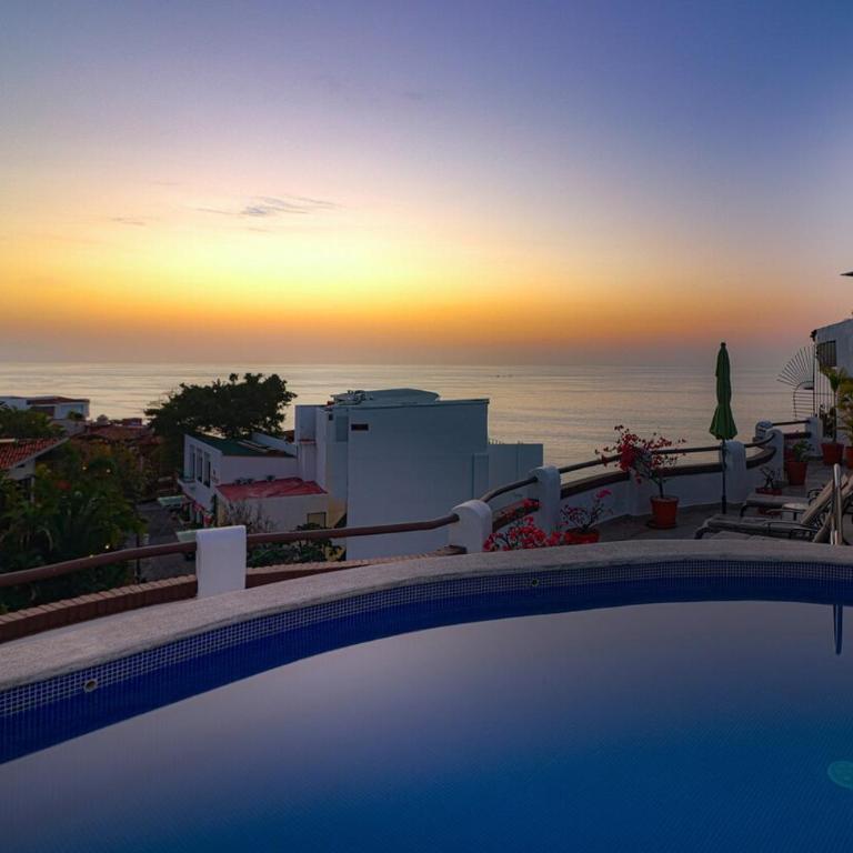 Condo Best of Life - One Bedroom Ocean Views - One-Bedroom Apartment - 9