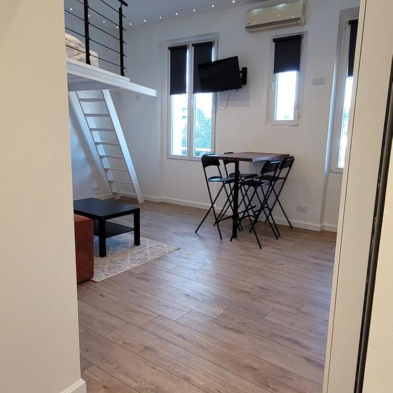 Studio cosy, 8 min à pied du Palais et de la Plage - Appartement 2 Chambres - 3