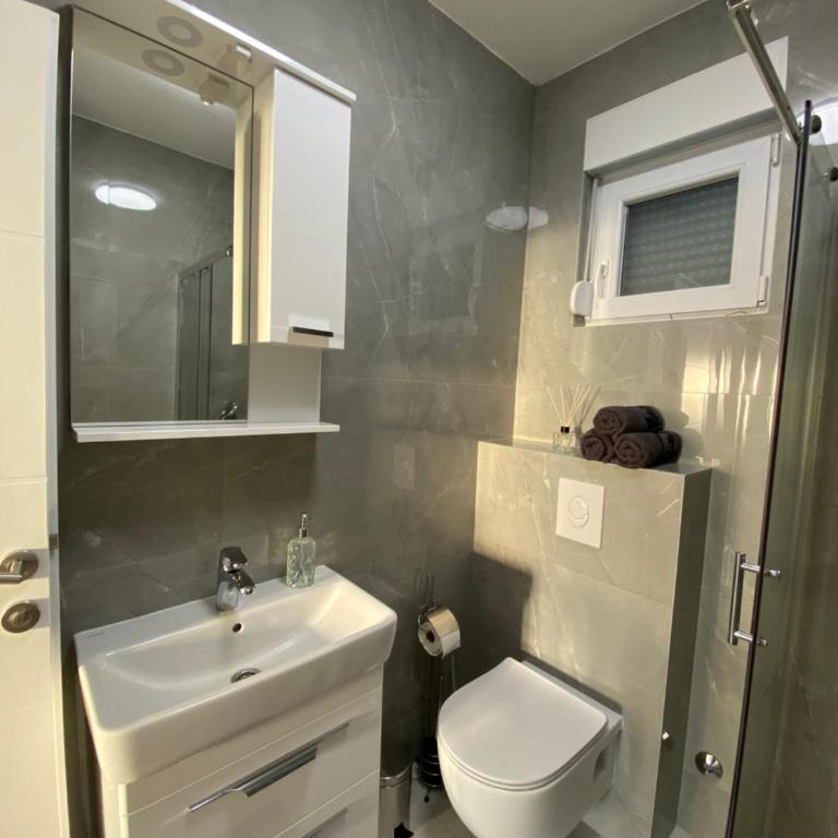 Apartment Loft 22 - Apartman sa 2 Spavaće Sobe i Balkonom - 7
