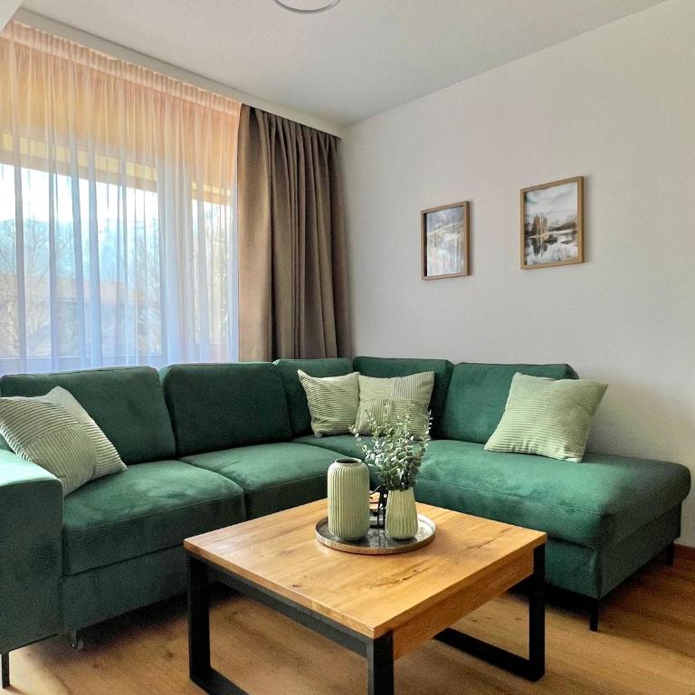 Ferienwohnung Wolkenfrei in Inzell mit Pool und Sauna - Apartment mit 2 Schlafzimmern - 2