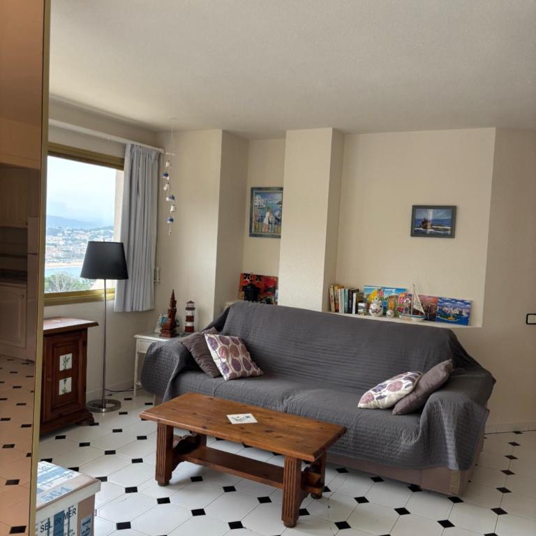 Precioso apartamento en S'Agaró con fantásticas vistas al mar - Apartamento de 1 dormitorio - 53