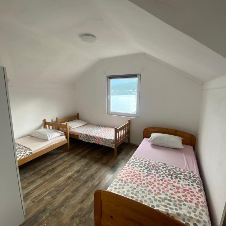 Apartmani Andjela - Two-Bedroom Apartment - 8