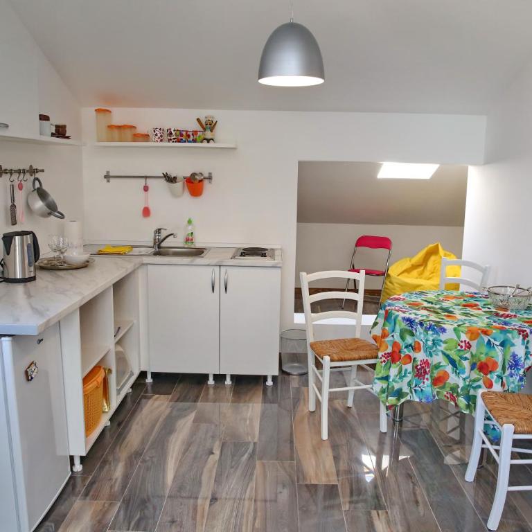 Apartment Jovana - Studio Apartment with Sea View - 15
