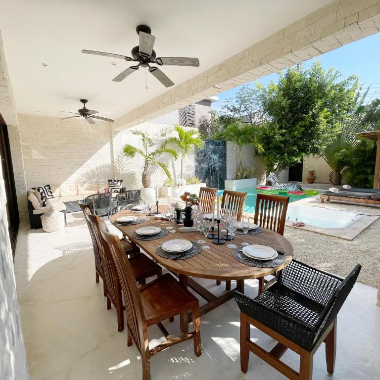 Luxury House Tomanoa - 10pers - 4rooms - Pool - HotJacuzzi - Speed Wifi -waterfall - Villa con piscina privada - 8