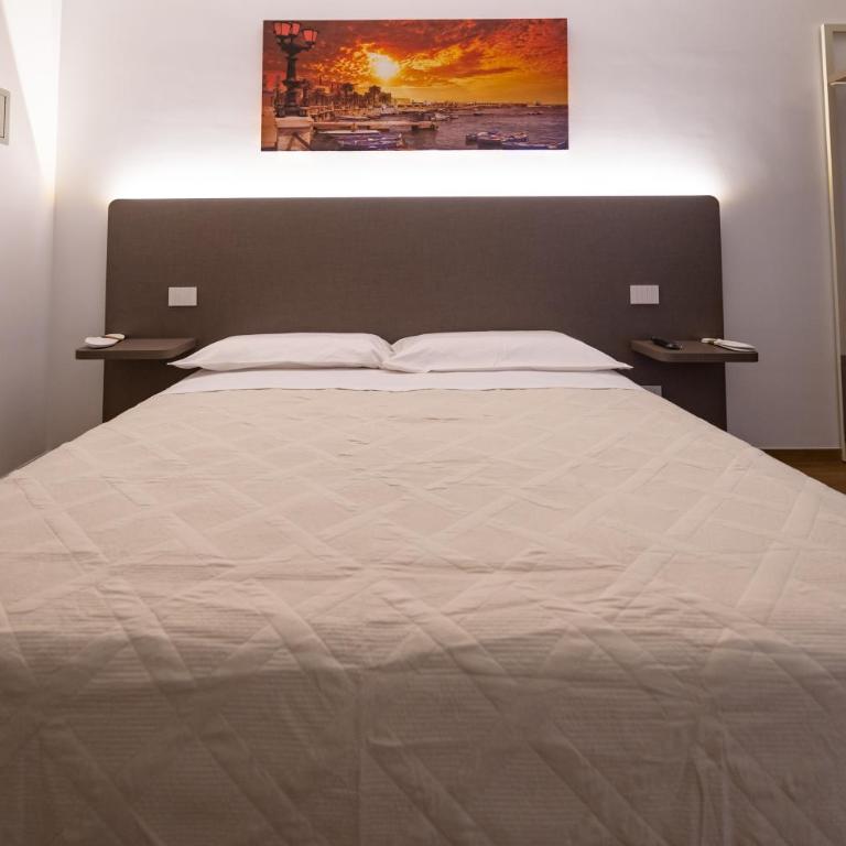 Terminal Sud - Family Room with Private Bathroom - 24