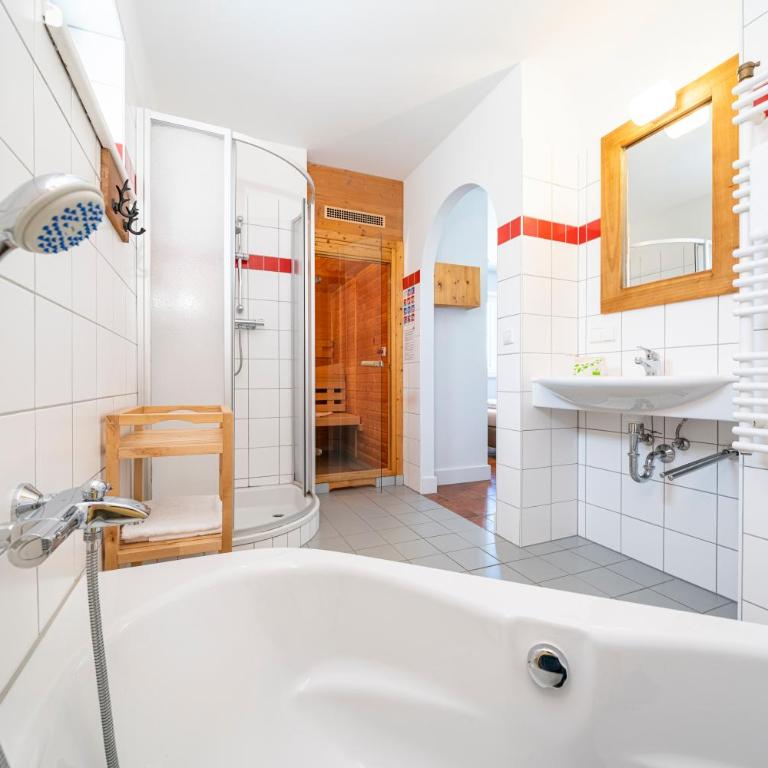 Landal Katschberg - Comfort Apartment mit 2 Schlafzimmern und Sauna - 3