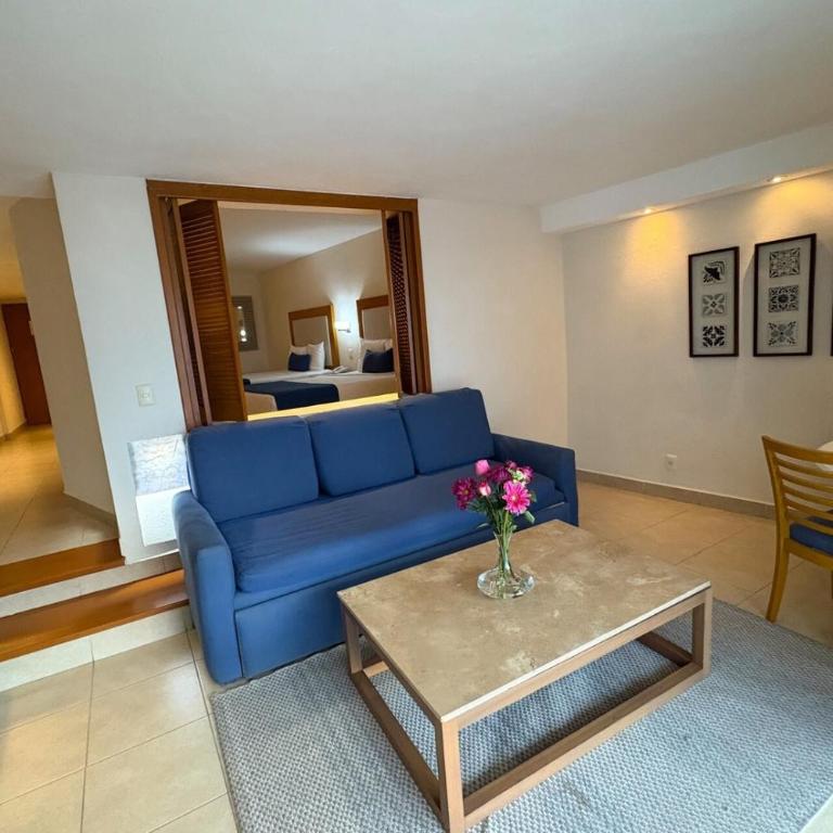 Ocean view & direct beach access! - Double or Twin Room - 4