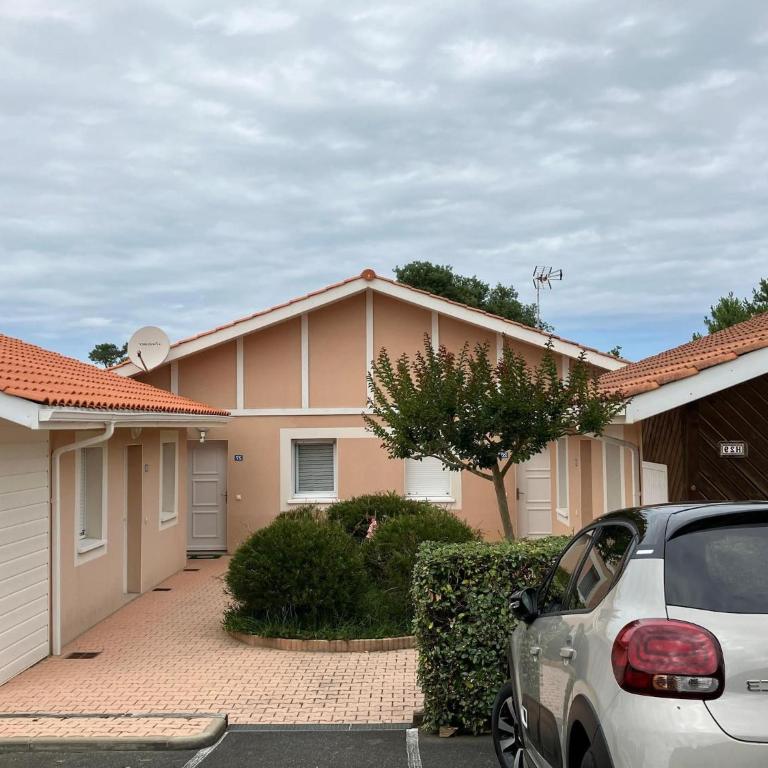 Terraced holiday home in Moliets - Maison de Vacances 2 Chambres - 1