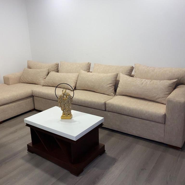 Modern apartment in Cuenca - Two-Bedroom Apartment with City View - 2