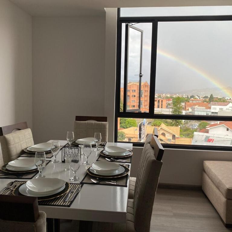 Modern apartment in Cuenca - Two-Bedroom Apartment with City View - 20