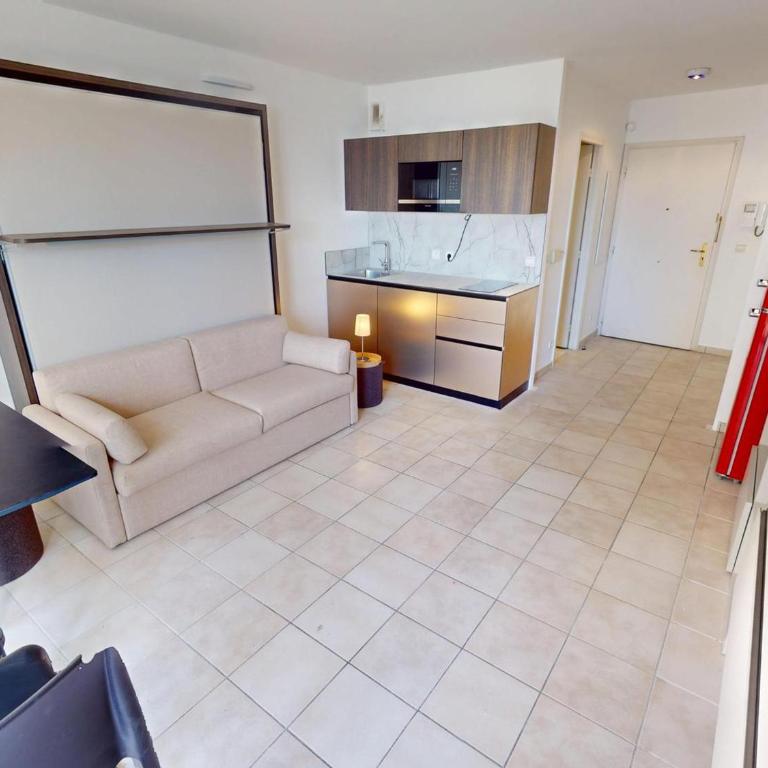 Studio rénové avec balcon et garage en plein cœur de Menton - FR-1-196-375 - Studio - 3