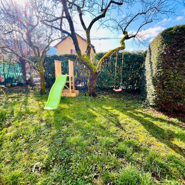 Relaxing 2BR Apartment with Private Garden, Near the City Center - Appartement 2 Chambres - Vue sur Jardin - 24