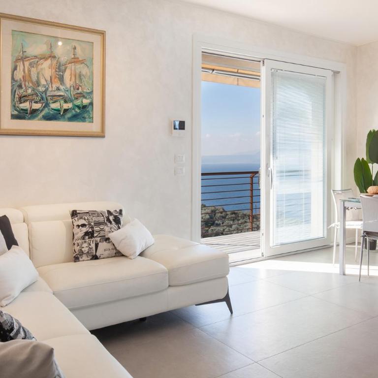 Terrace of Wally - Apartment With Pool - Apartment mit Parkblick - 11