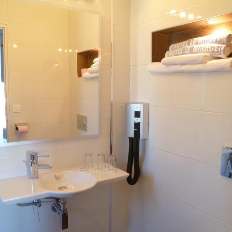 Hôtel Le Mirage - Chambre Triple - 1