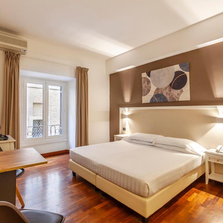 Inn Rome Rooms & Suites - Deluxe Double Room - 6