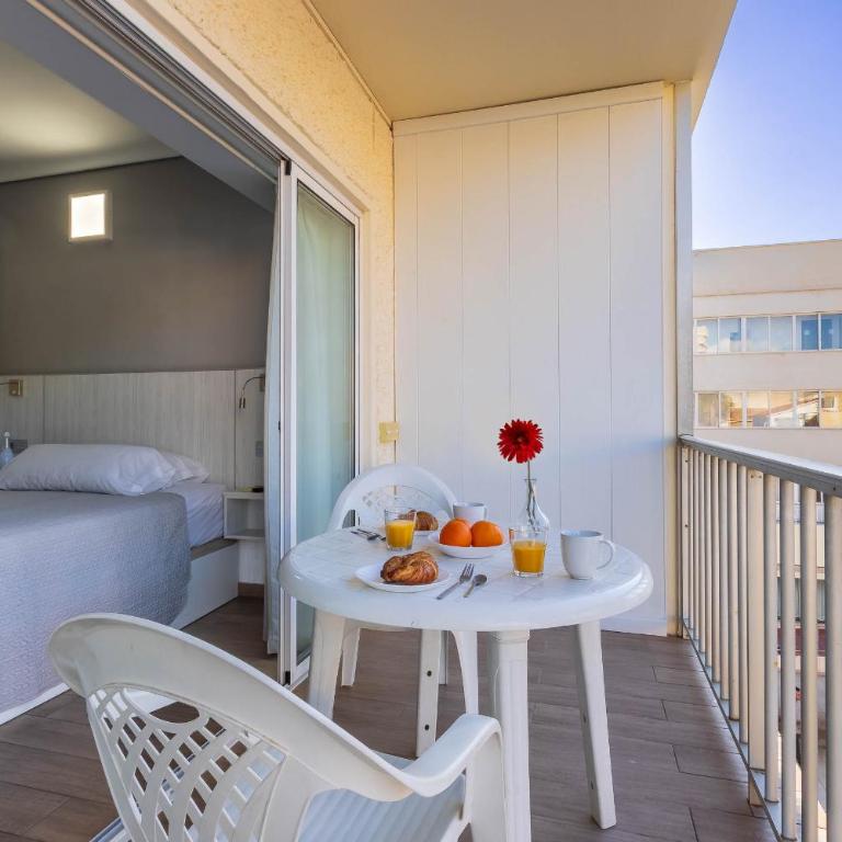 Carihuela Palace 419 By IVI Real Estate - Apartamento - 24