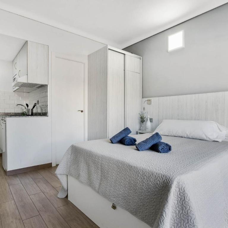 Carihuela Palace 419 By IVI Real Estate - Apartamento - 23