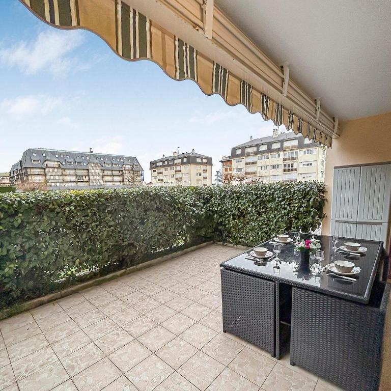 terasse marine, F2 Large terrasse privative à 5mn de la plage - One-Bedroom Apartment - 20