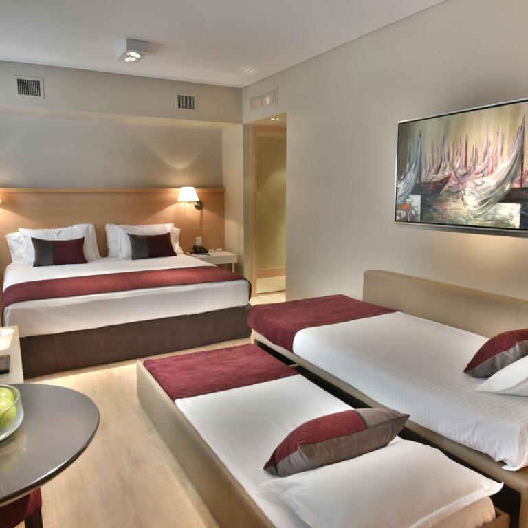 ARC Recoleta Boutique Hotel & Spa - Deluxe Quadruple Room - 1