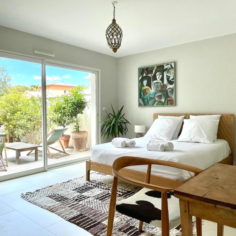 PGH N2 - Villa avec Piscine à 50m de la Plage - Villa - 48