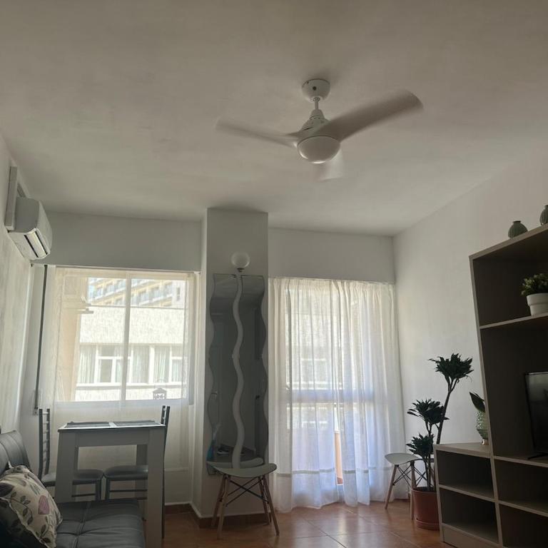 Descansa en Torremolinos - One-Bedroom Apartment - 2