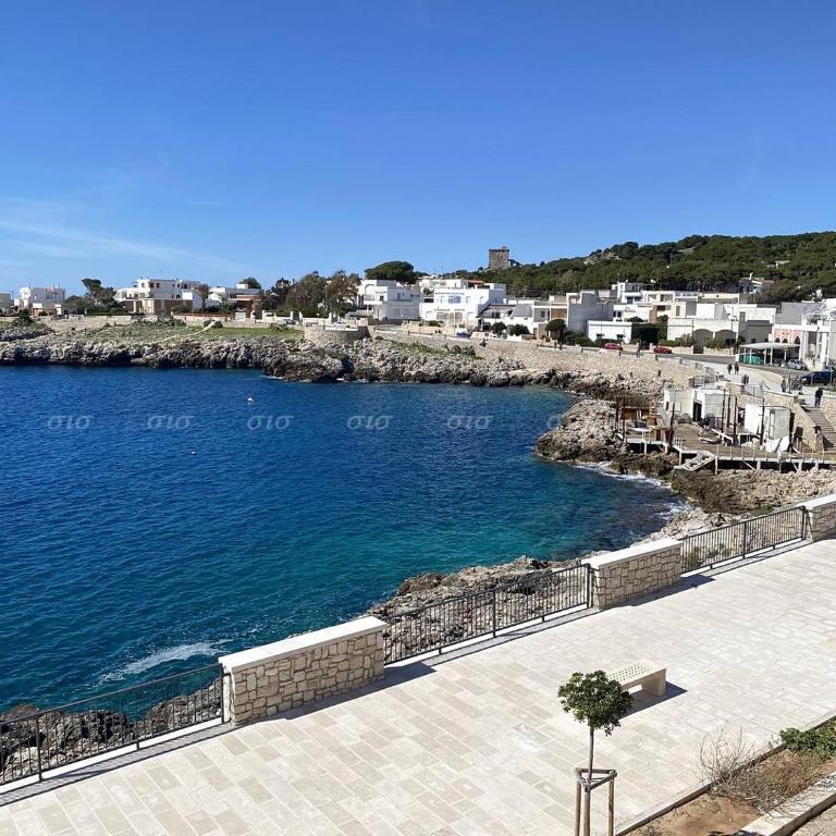 Seafront flat - Two-Bedroom House - 20
