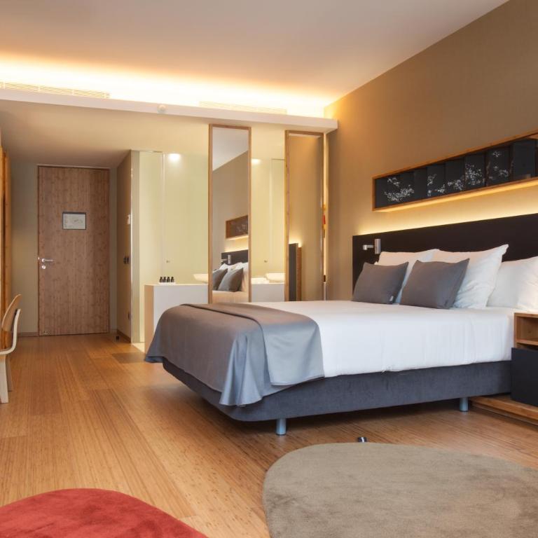 Eurostars Barcelona Central - Family Room - 1
