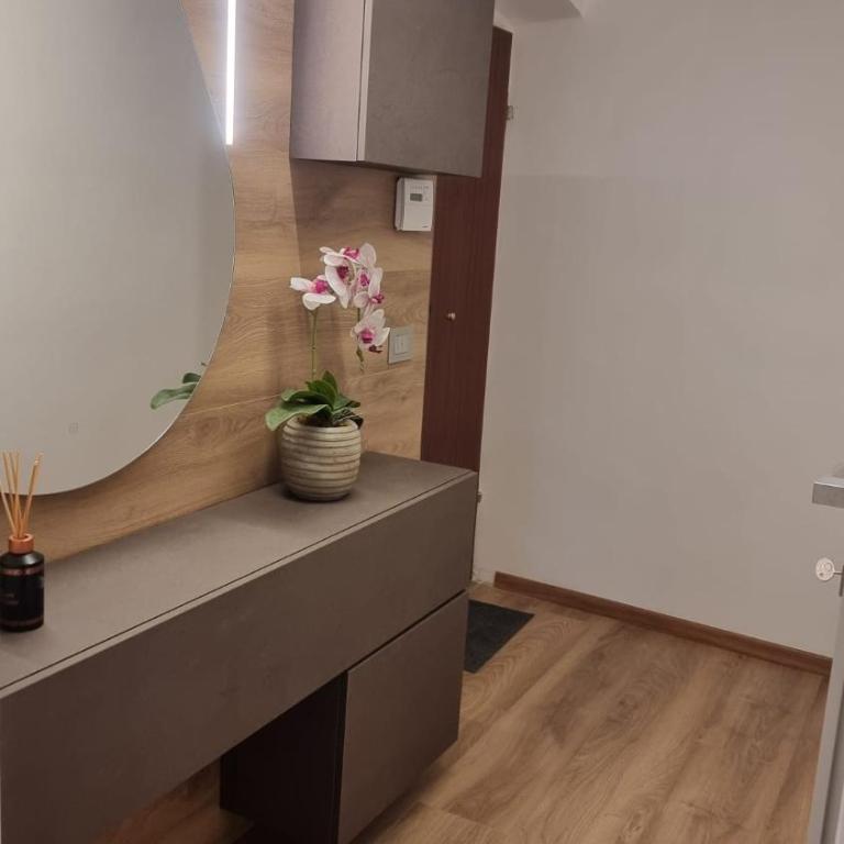 House Cerusa - Appartamento con 2 Camere da Letto - 12