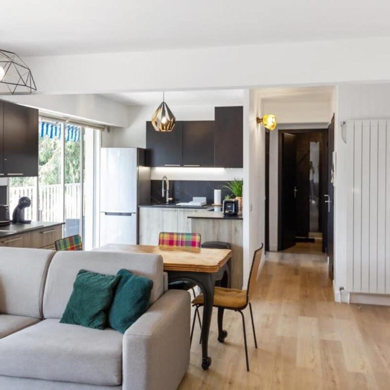 Le Mimosa - Calme - Spacieux - 200m de la mer - Parking - Appartement - 10