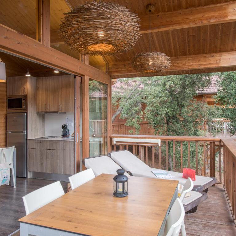 Camping Cala Llevado - One-Bedroom Prestige Ecolodge - 2 People - 4