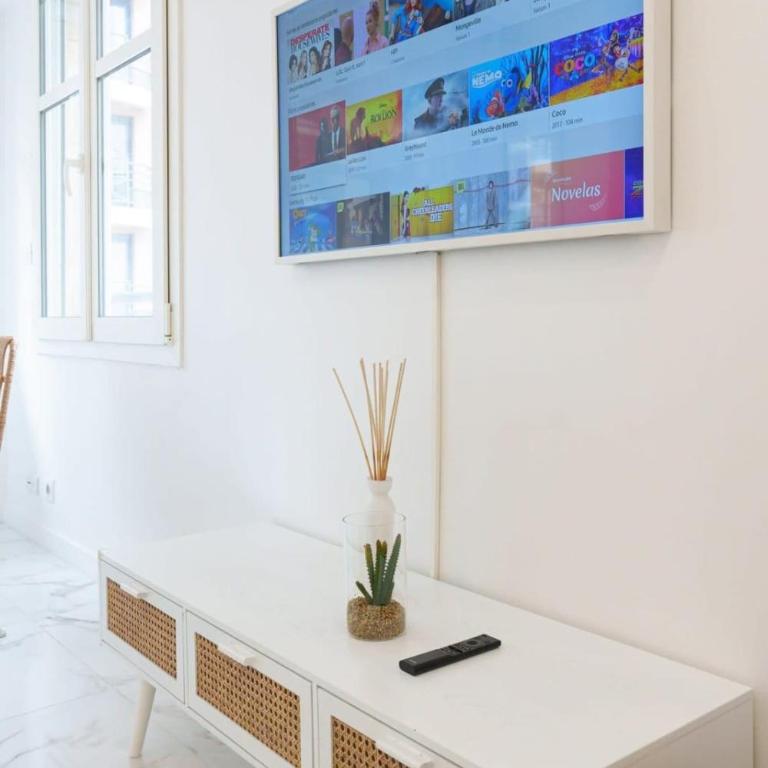 Le Maubourg - Hypercentre - 150m Croisette - AC - Apartamento de 1 dormitorio - 59