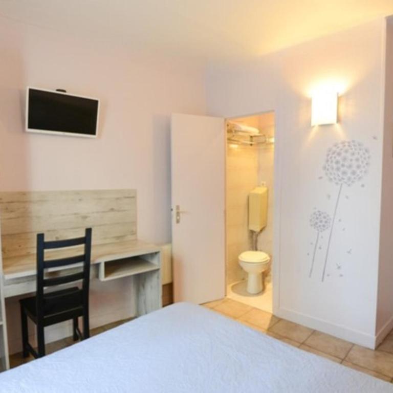 Alliance Hôtel Paris - Chambre Double avec Salle de Bains Privative - 2