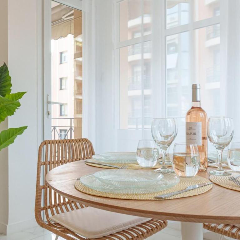 Le Maubourg - Hypercentre - 150m Croisette - AC - Apartamento de 1 dormitorio - 86
