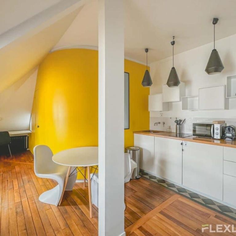 Flexliving - Onebedroom - Malesherbes - Eiffel Tower view - Appartement - 9